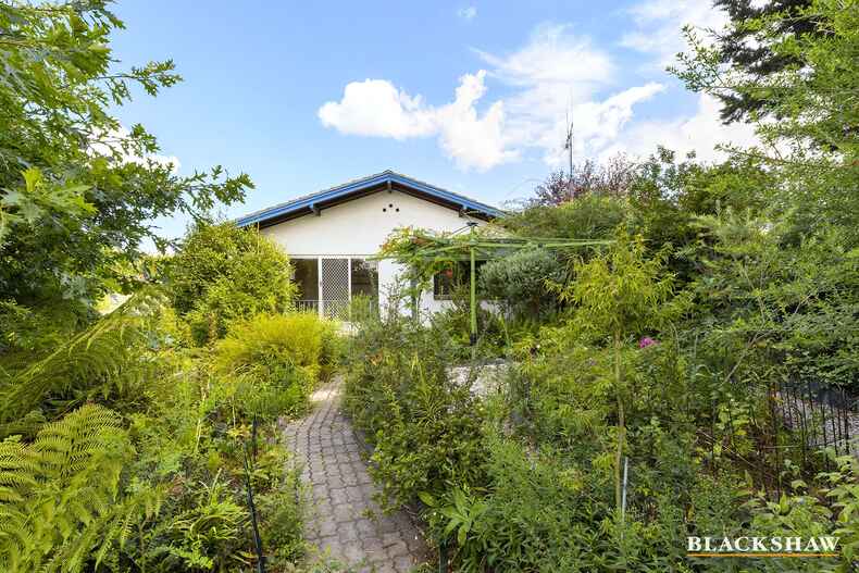 68 Agnes Avenue Queanbeyan 68 Agnes Avenue Queanbeyan