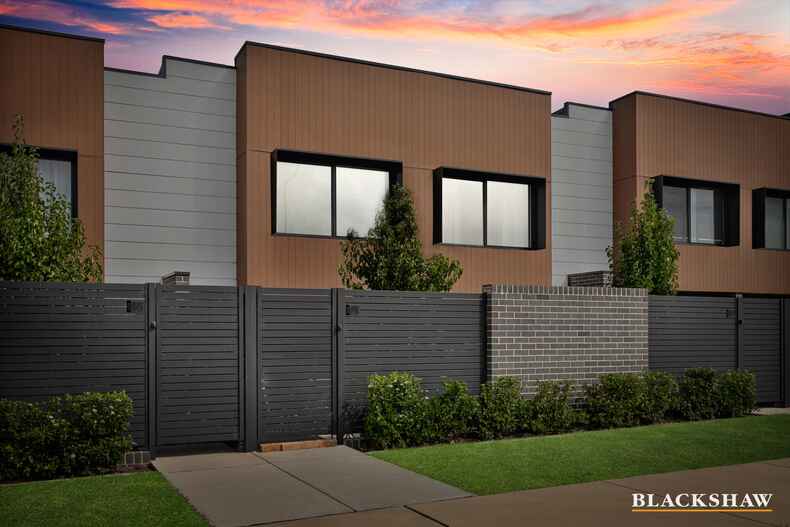 6/2 Telfer Street Coombs