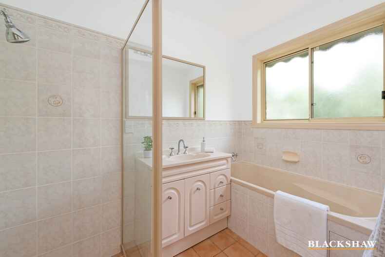 20a Carslaw Street Chifley