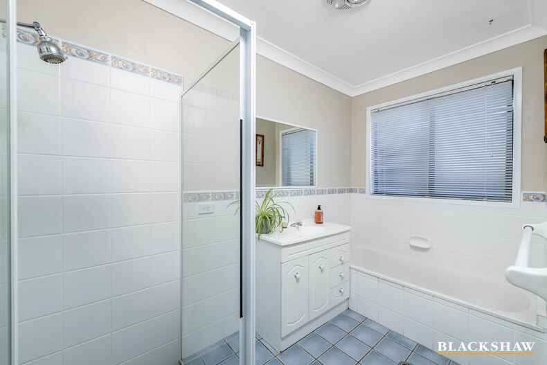 12 Clarendon Street Amaroo 12 Clarendon Street Amaroo