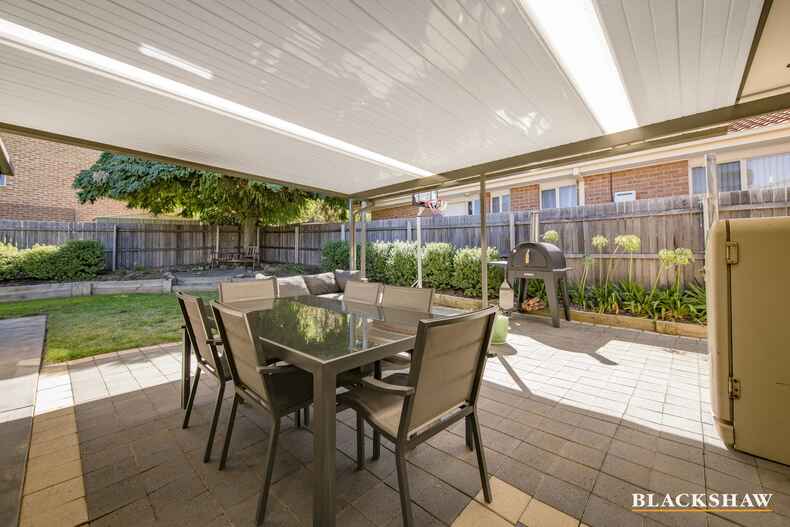 12 Clarendon Street Amaroo 12 Clarendon Street Amaroo