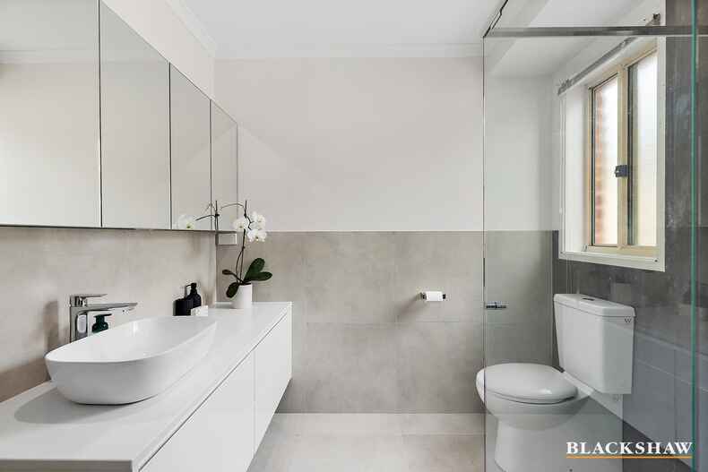 17 Allumba Street Queanbeyan West