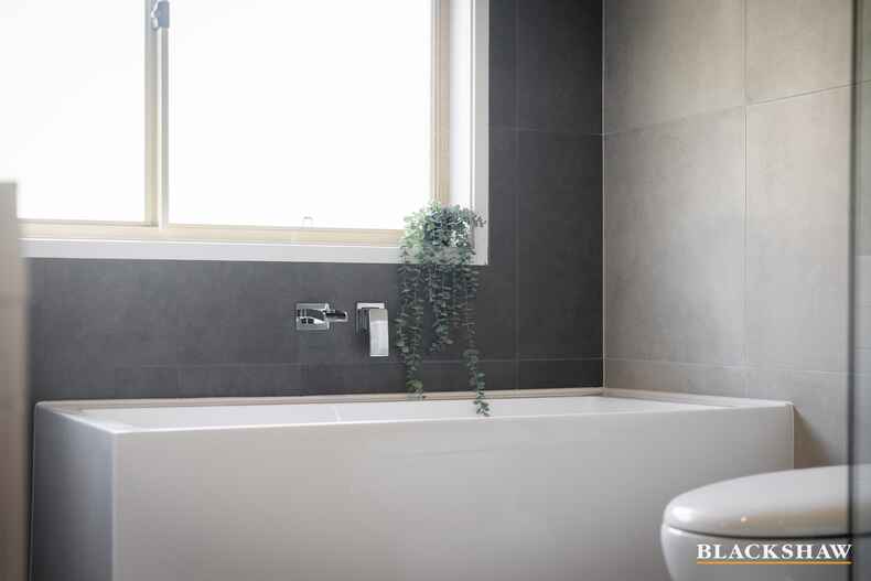 17 Allumba Street Queanbeyan West