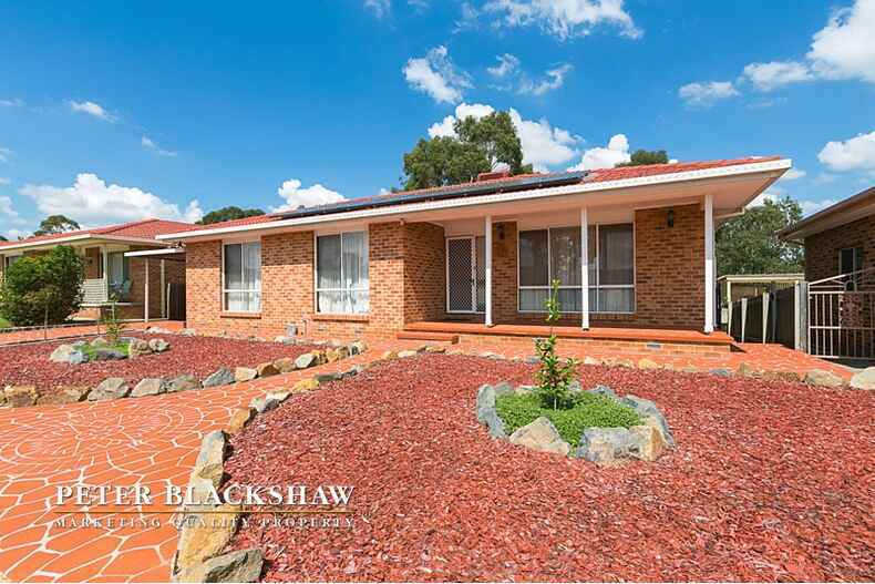 18 Glennie Place Queanbeyan West