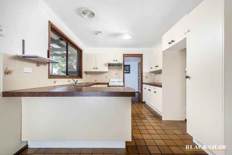 50 Heagney Crescent Chisholm 50 Heagney Crescent Chisholm