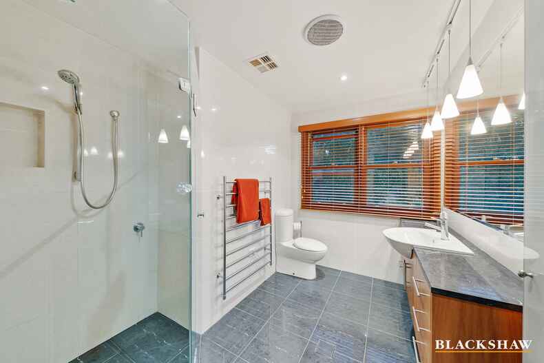 12 Weld Street Yarralumla 12 Weld Street Yarralumla