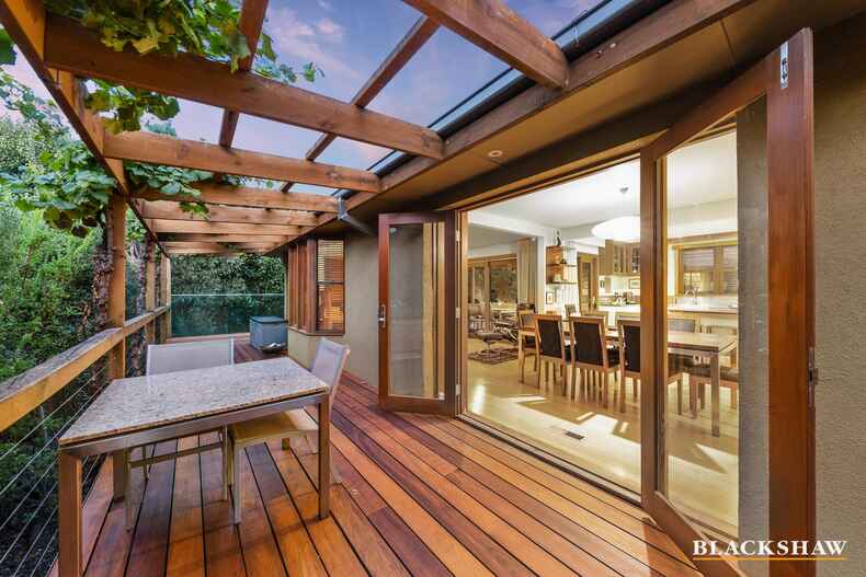 12 Weld Street Yarralumla 12 Weld Street Yarralumla