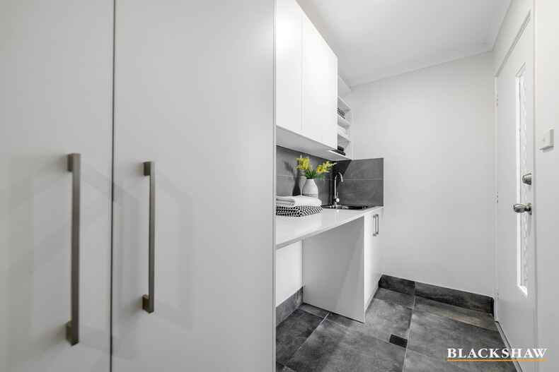 15 Stringybark Drive Jerrabomberra 15 Stringybark Drive Jerrabomberra