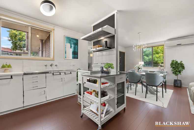 32 Nicholas Street Higgins