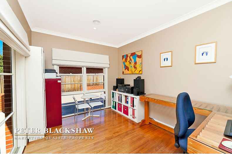 20 Bannister Gardens Griffith