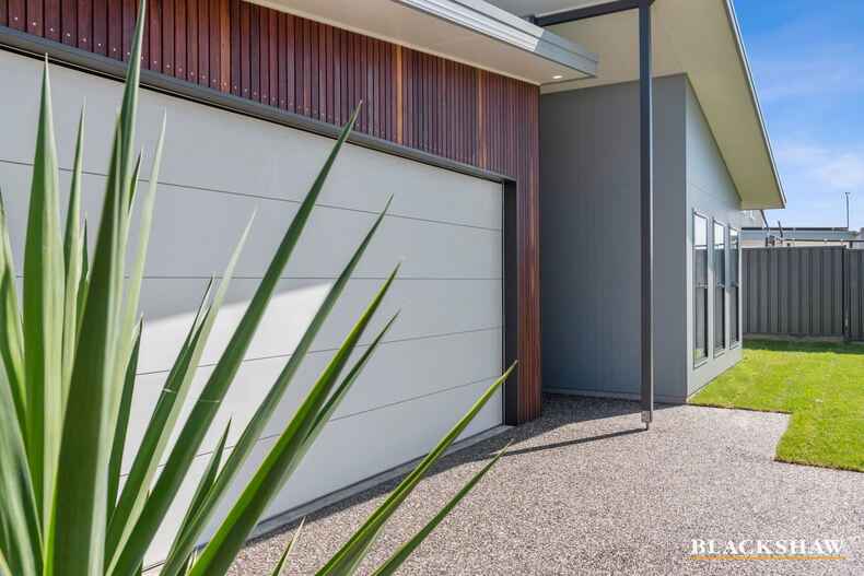 4 Azure Avenue Broulee 4 Azure Avenue Broulee