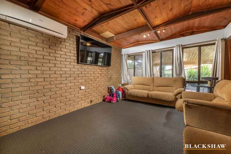 9 Moloney Close Calwell 9 Moloney Close Calwell