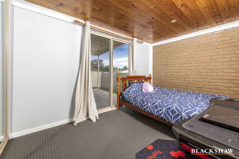 9 Moloney Close Calwell 9 Moloney Close Calwell