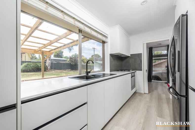 52 Companion Crescent Flynn