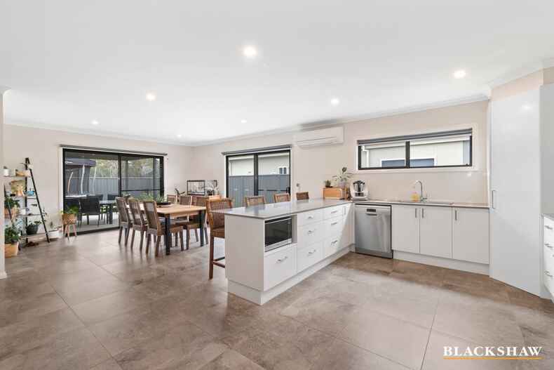 5 Gillan Grove Broulee 5 Gillan Grove Broulee