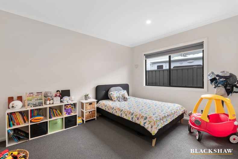 5 Gillan Grove Broulee 5 Gillan Grove Broulee