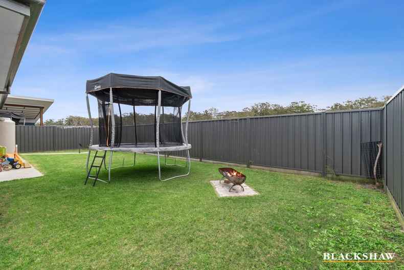 5 Gillan Grove Broulee 5 Gillan Grove Broulee