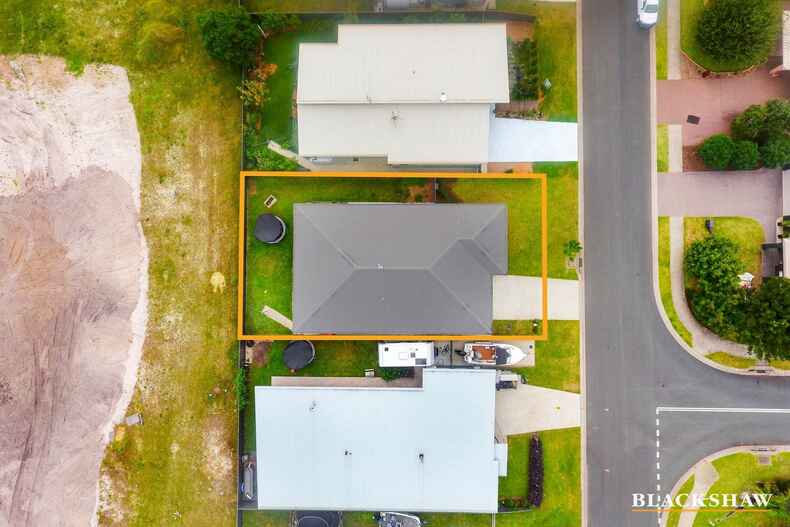 5 Gillan Grove Broulee 5 Gillan Grove Broulee