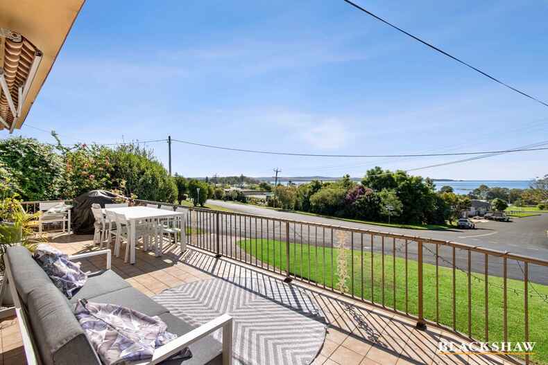 32 Grantham Road Batehaven