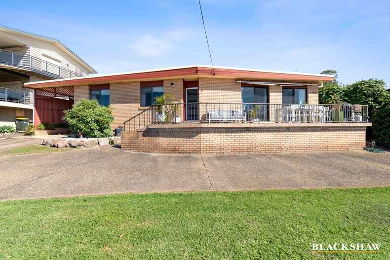 32 Grantham Road Batehaven