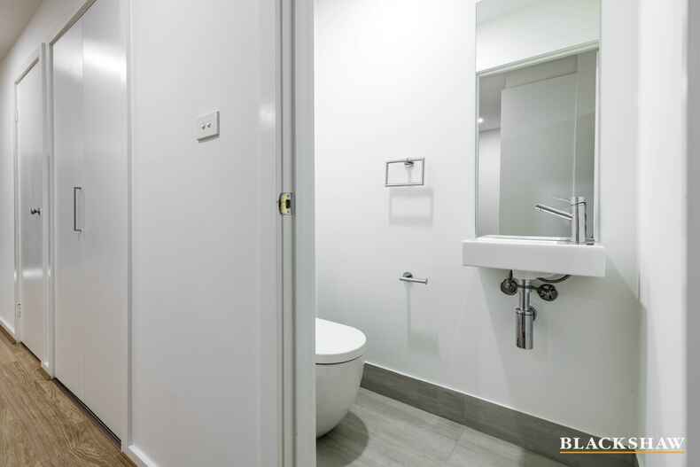 3/167 Mortimer Lewis Drive Greenway 3/167 Mortimer Lewis Drive Greenway