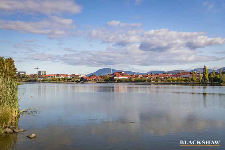 3/167 Mortimer Lewis Drive Greenway 3/167 Mortimer Lewis Drive Greenway