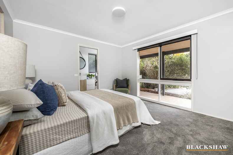 34 MacCallum Circuit Florey