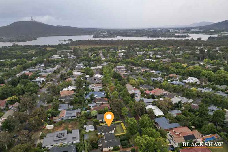 25 MacDonnell Street Yarralumla 25 MacDonnell Street Yarralumla