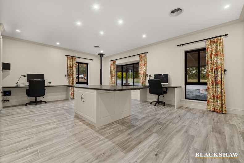 500 Royalla Drive Royalla 500 Royalla Drive Royalla