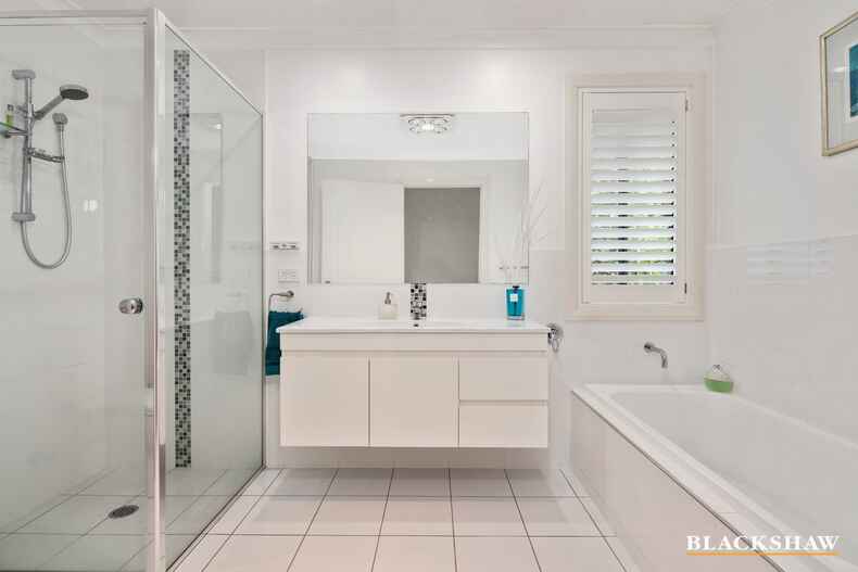 5 Warragai Place Malua Bay 5 Warragai Place Malua Bay