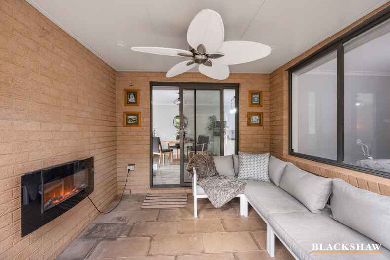 9 Rowland Street Macgregor