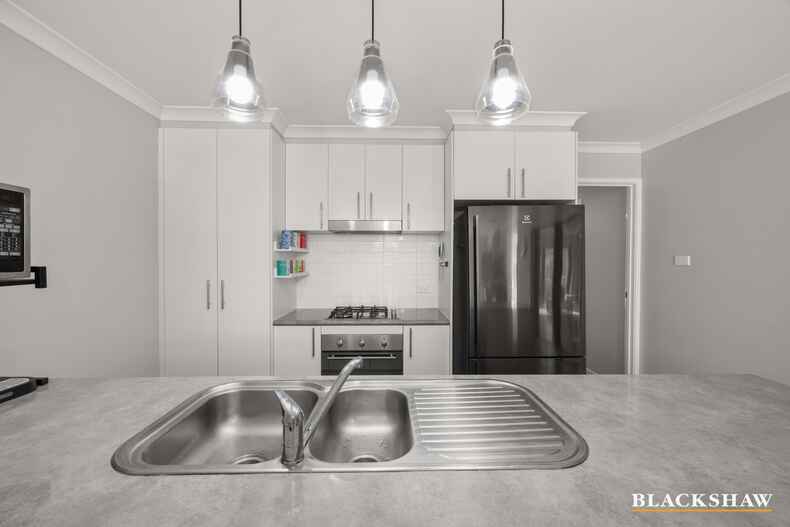 9 Rowland Street Macgregor