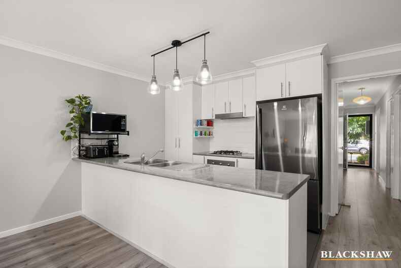 9 Rowland Street Macgregor