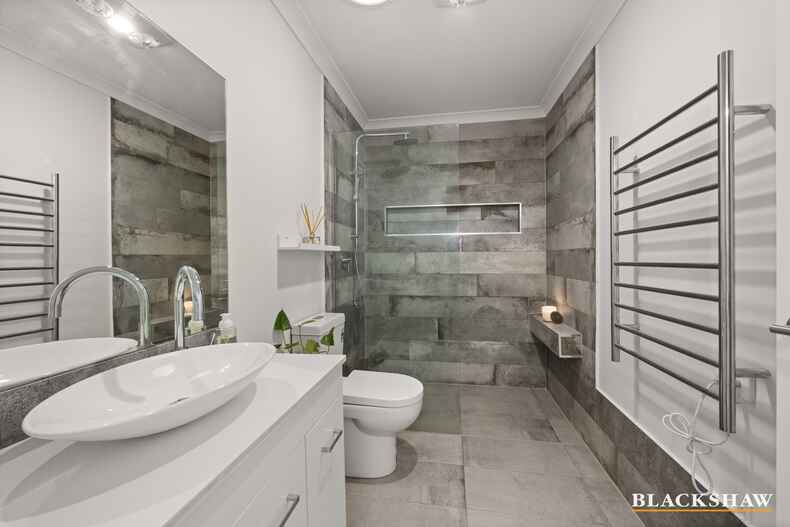 9 Rowland Street Macgregor