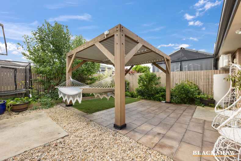 9 Rowland Street Macgregor