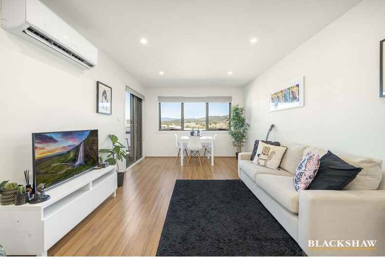 176/41 Philip Hodgins Street Wright