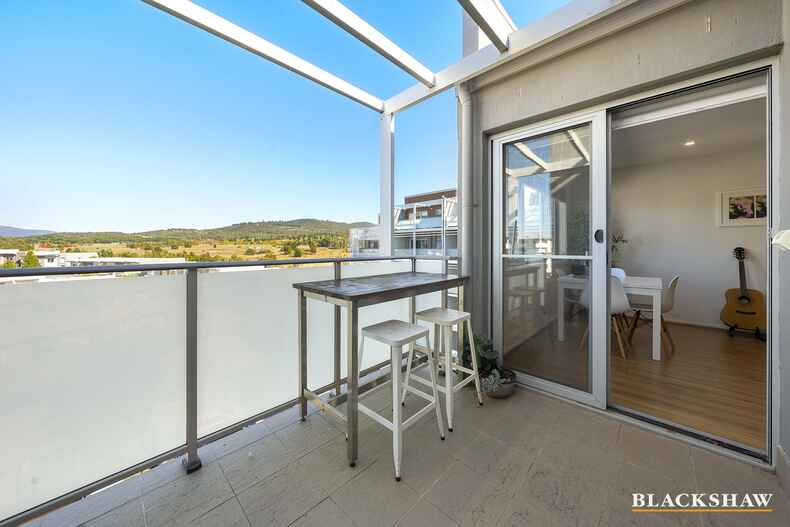 176/41 Philip Hodgins Street Wright