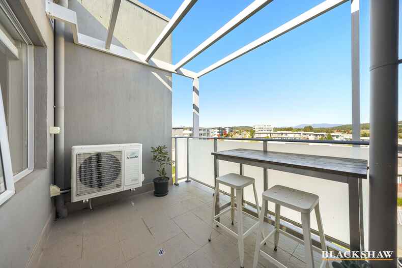 176/41 Philip Hodgins Street Wright