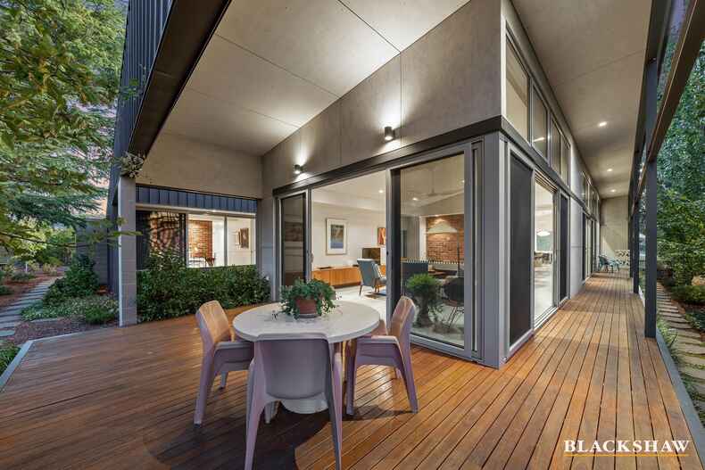 19 Salmond Street Chifley 19 Salmond Street Chifley