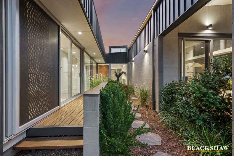 19 Salmond Street Chifley 19 Salmond Street Chifley