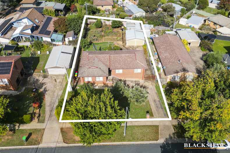 104 Canopus Crescent Giralang 104 Canopus Crescent Giralang