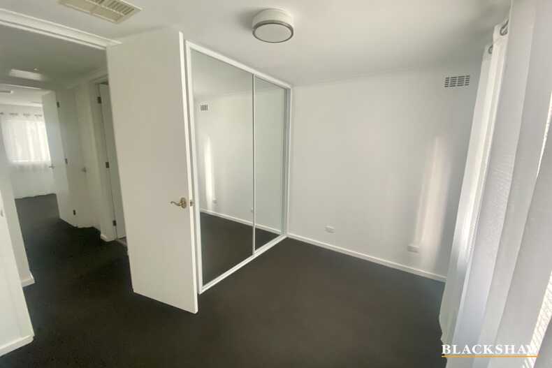 21 Givens Street Pearce