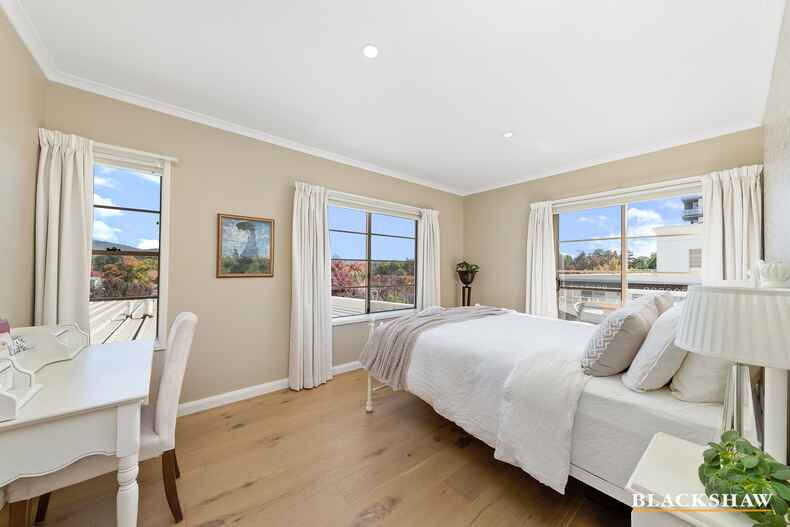 31/50 Moore Street Turner 31/50 Moore Street Turner