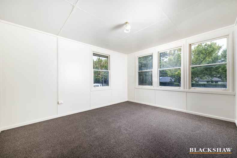 16 Arunta Street Narrabundah 16 Arunta Street Narrabundah