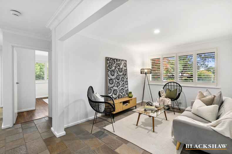 6 McLachlan Crescent Weetangera