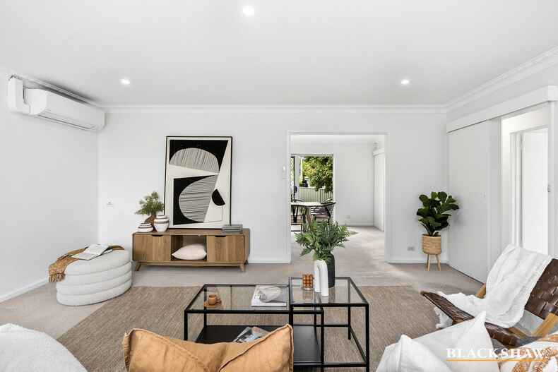 6 McLachlan Crescent Weetangera