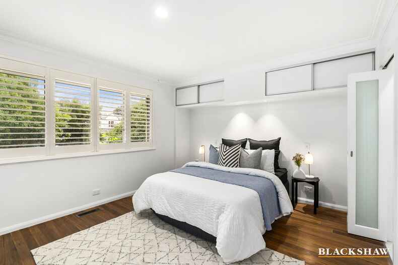 6 McLachlan Crescent Weetangera