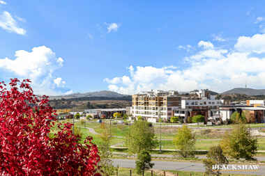 43/40 Philip Hodgins Street Wright