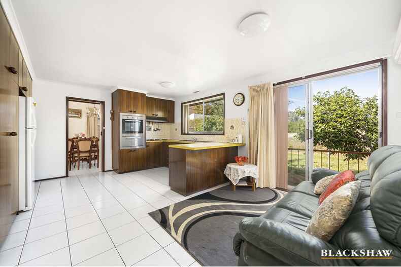 104 Canopus Crescent Giralang 104 Canopus Crescent Giralang