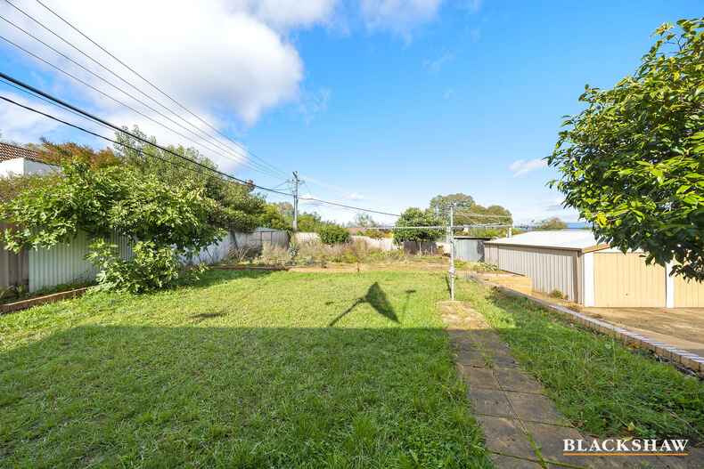 104 Canopus Crescent Giralang 104 Canopus Crescent Giralang